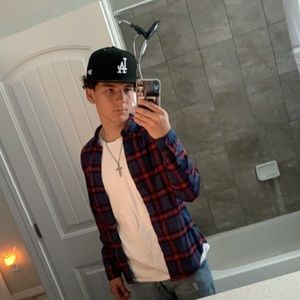 Meet your Posher, Ernest